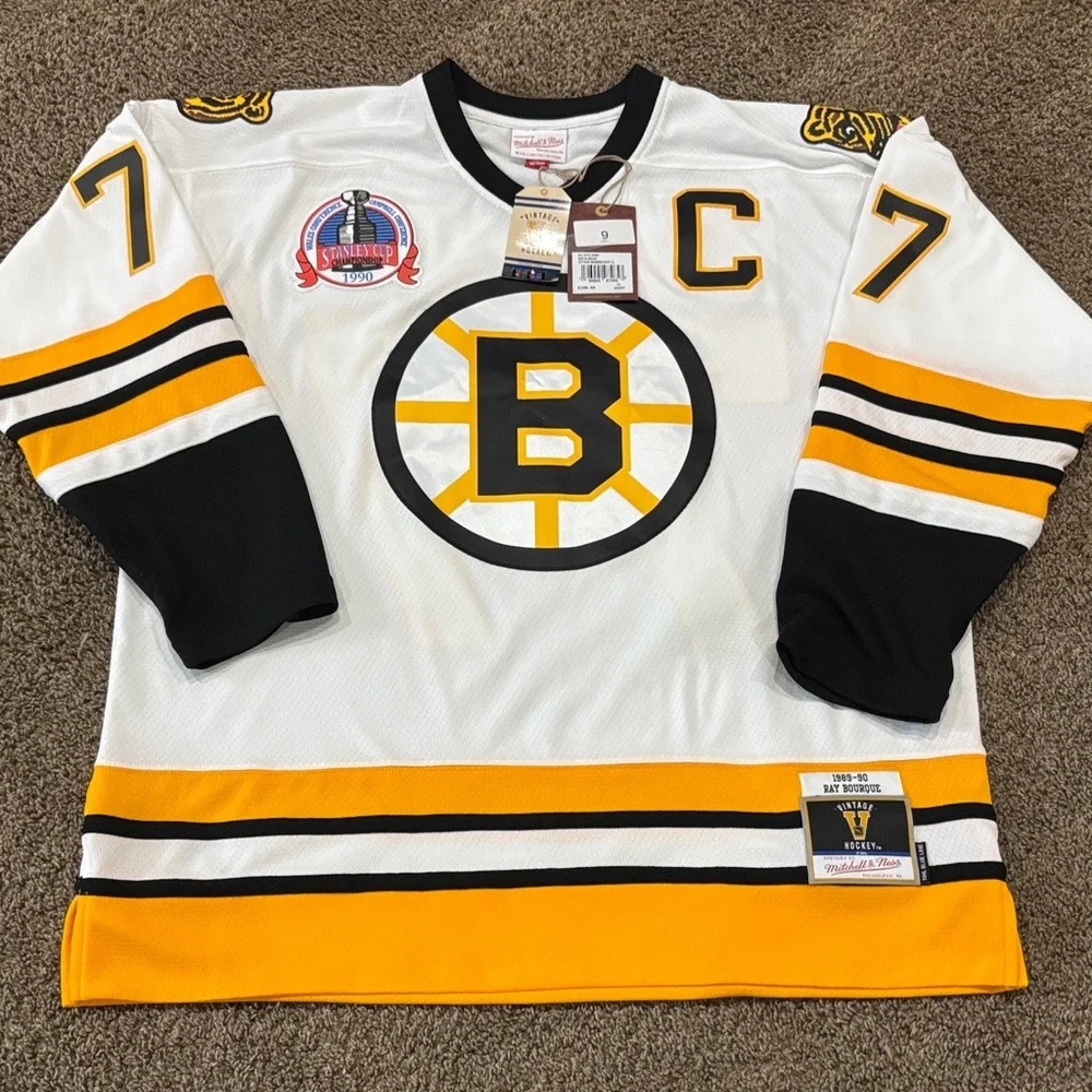 Boston bruins  White, Black, and Yellow Hockey Jersey - Picture 2 of 5
